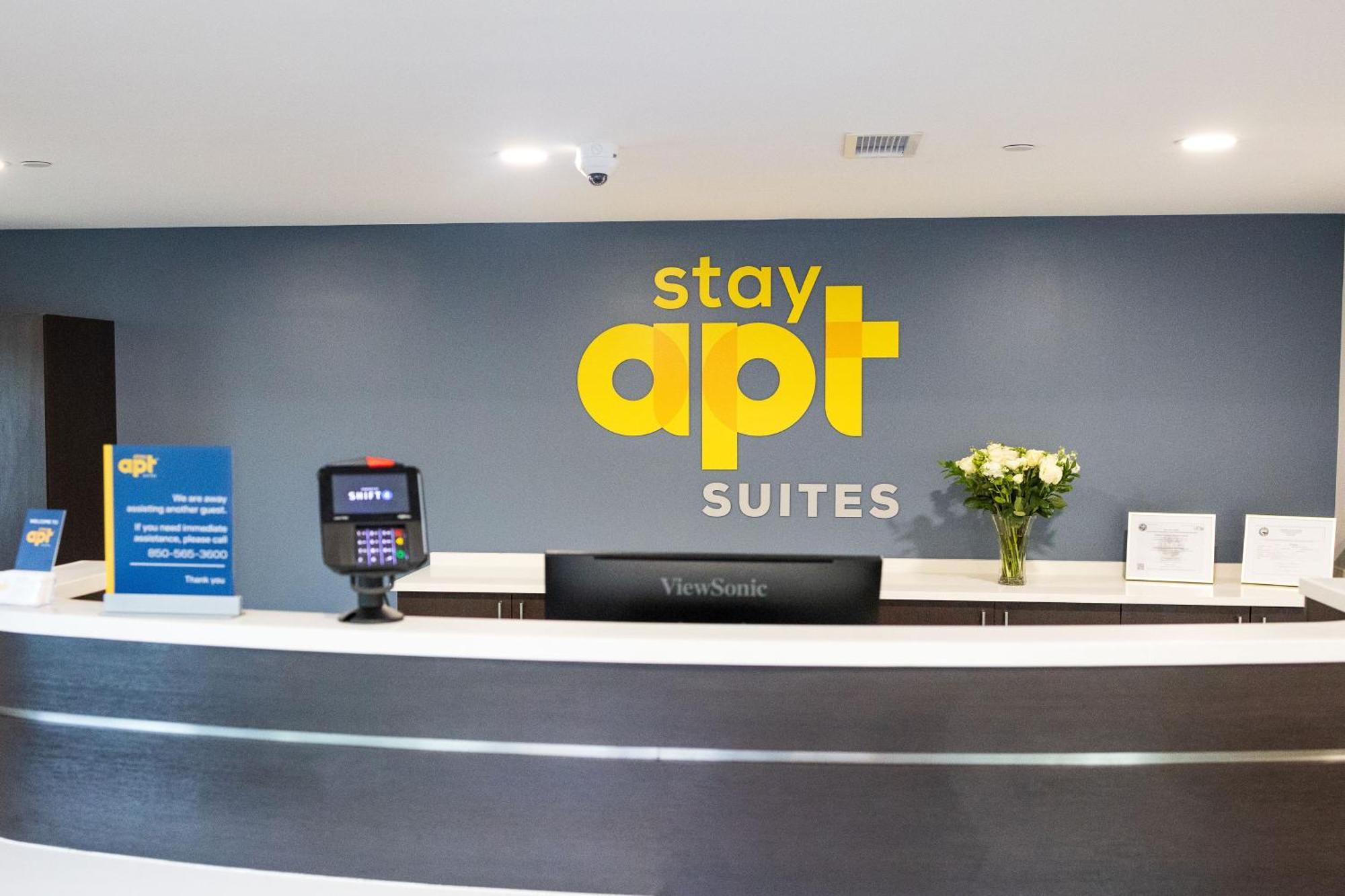Stayapt Suites Pensacola-Uwf/Florida Hospital Area Ferry Pass Екстер'єр фото